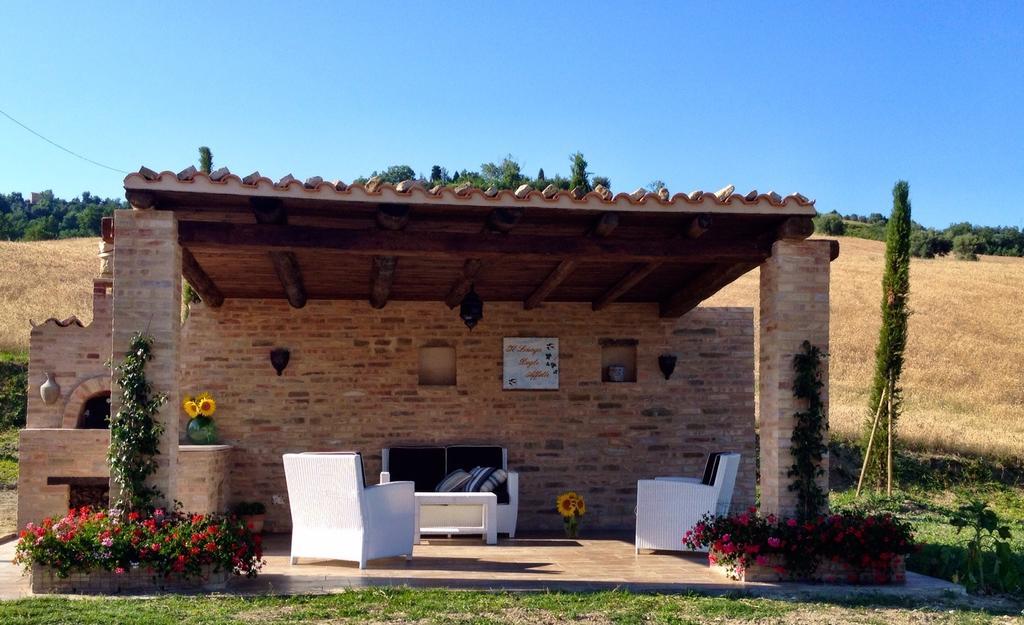 Casale Delle Rondini Bed & Breakfast Tolentino Dış mekan fotoğraf