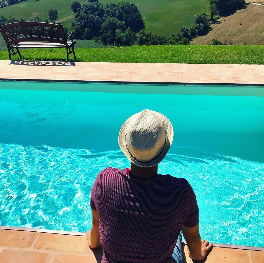 Casale Delle Rondini Bed & Breakfast Tolentino Dış mekan fotoğraf